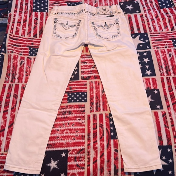 Miss Me White Signature Skinny Crop Jean Size 26 - Picture 4 of 5